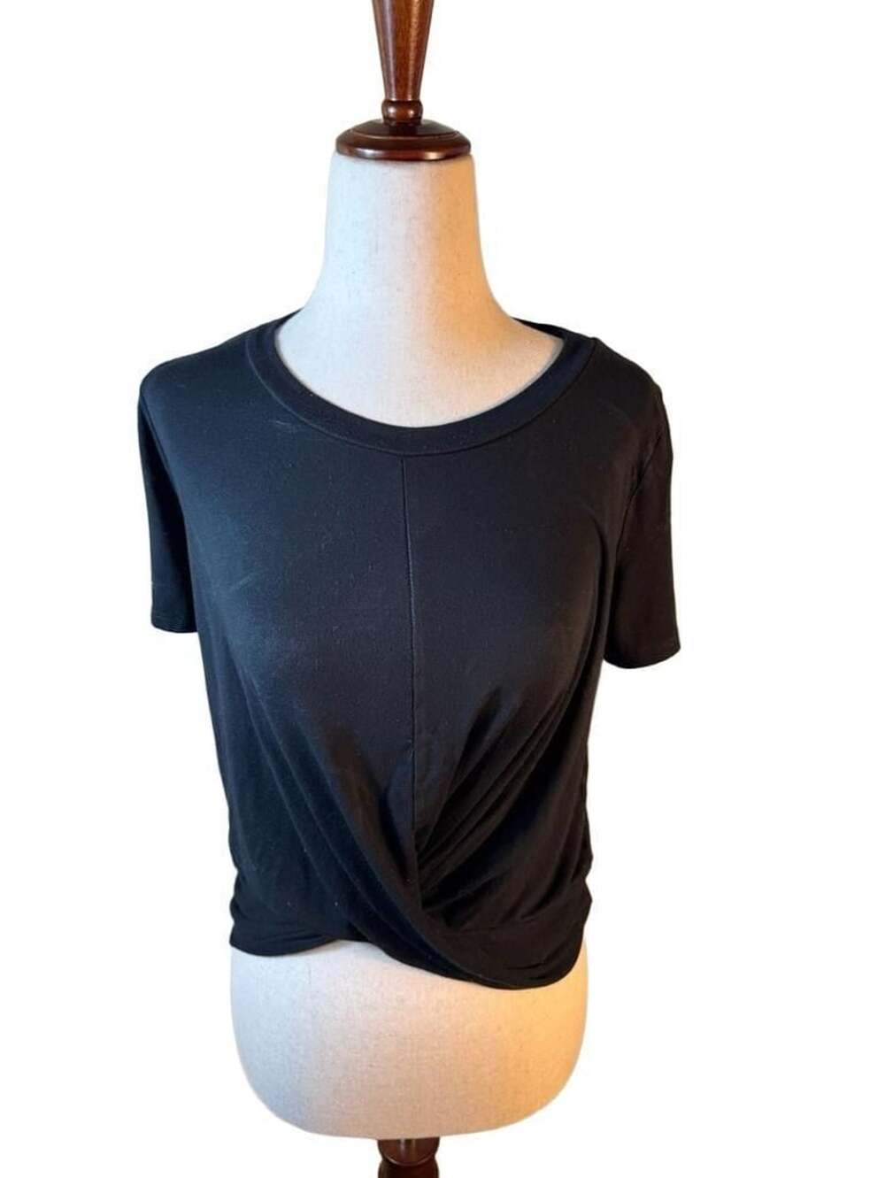 Gaze Black Twist Front Short Sleeve Top Size S h1461